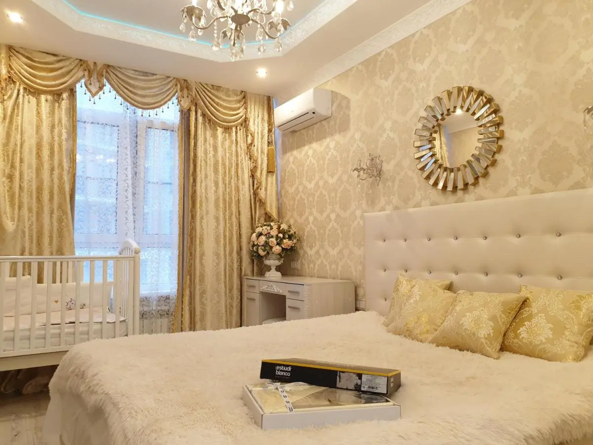 Геленджик: Luxury Apartment on Krymskaya 22