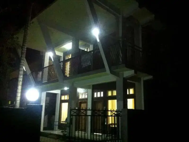 Кута: Lara Home Stay