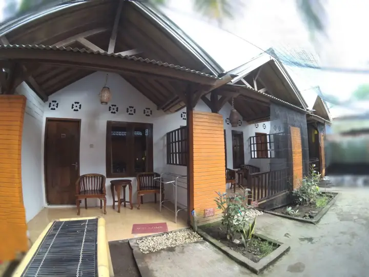 Гили Траванган: Gili Bong