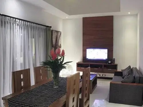 Кута: Astanaku Villas