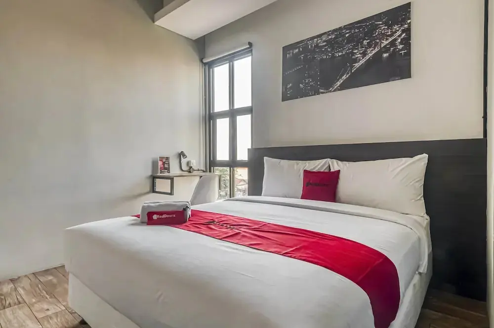 Джакарта: RedDoorz Plus near Gandaria City Mall 2