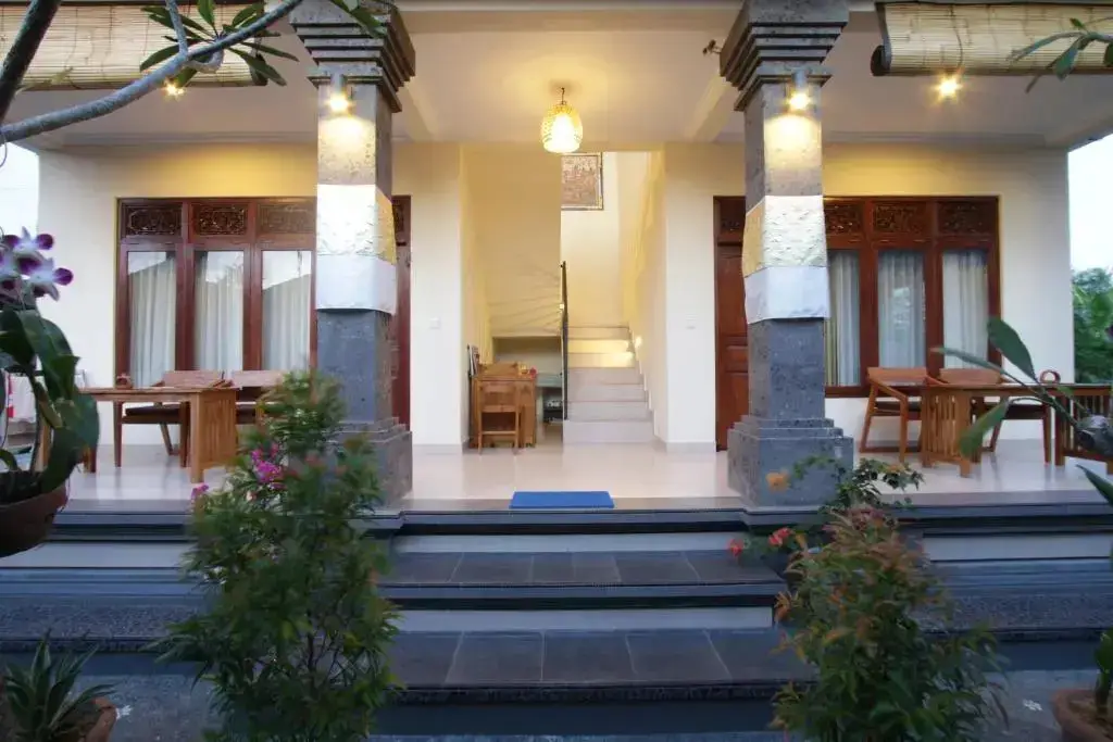 Убуд: Taman Ayu Ubud