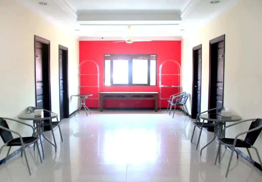 Сурабая: Family Guest House Surabaya by ZEN Rooms