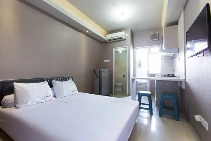 Джакарта: RedDoorz Apartment @ Pegangsaan Kelapa Gading