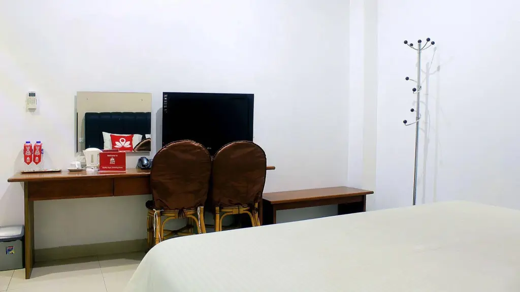 Бандунг: ZEN Rooms Lengkong Besar