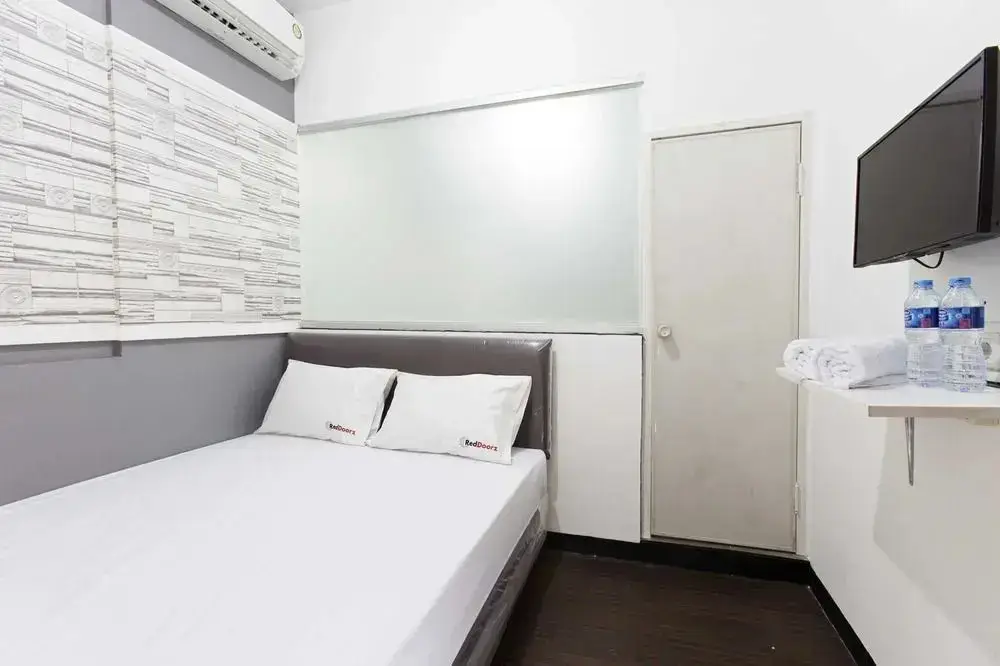 Джакарта: RedDoorz near Asemka