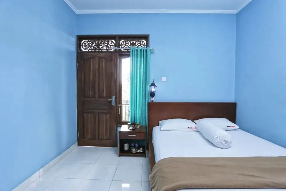 Керобокан: RedDoorz @ Raya Kerobokan 2