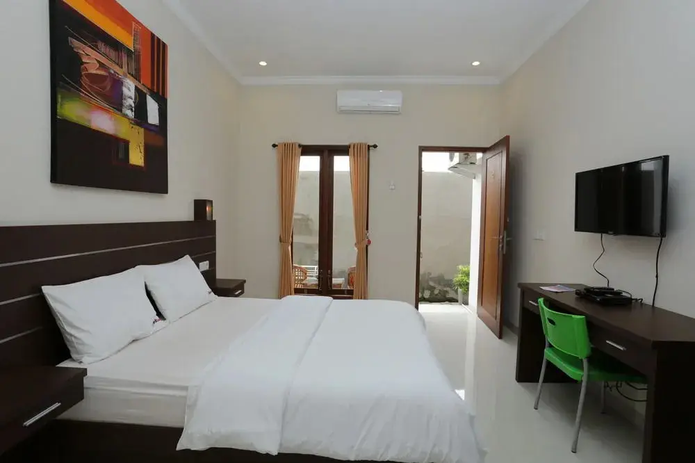 Кута: RedDoorz @ Mahendradatta Selatan