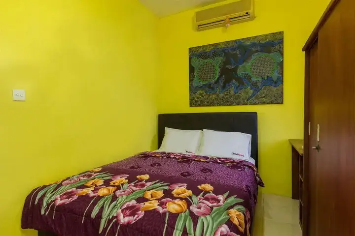 Кута: RedDoorz Plus @ Patimura Legian
