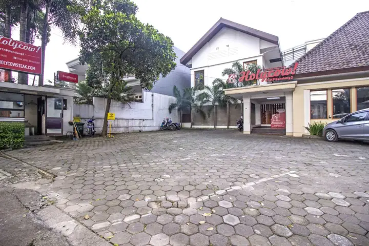 Бандунг: Residences by RedDoorz near Rumah Mode