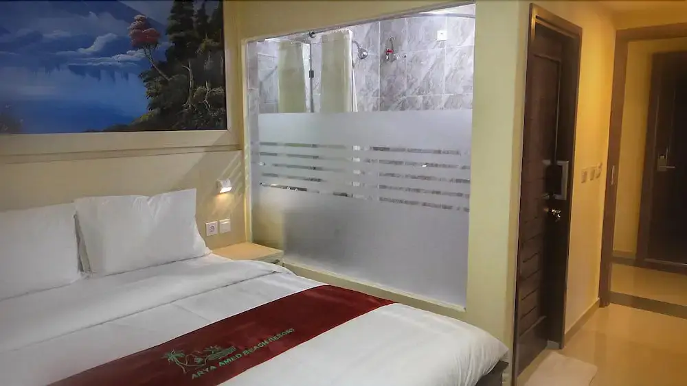 Бунутан: The Arya Hotel