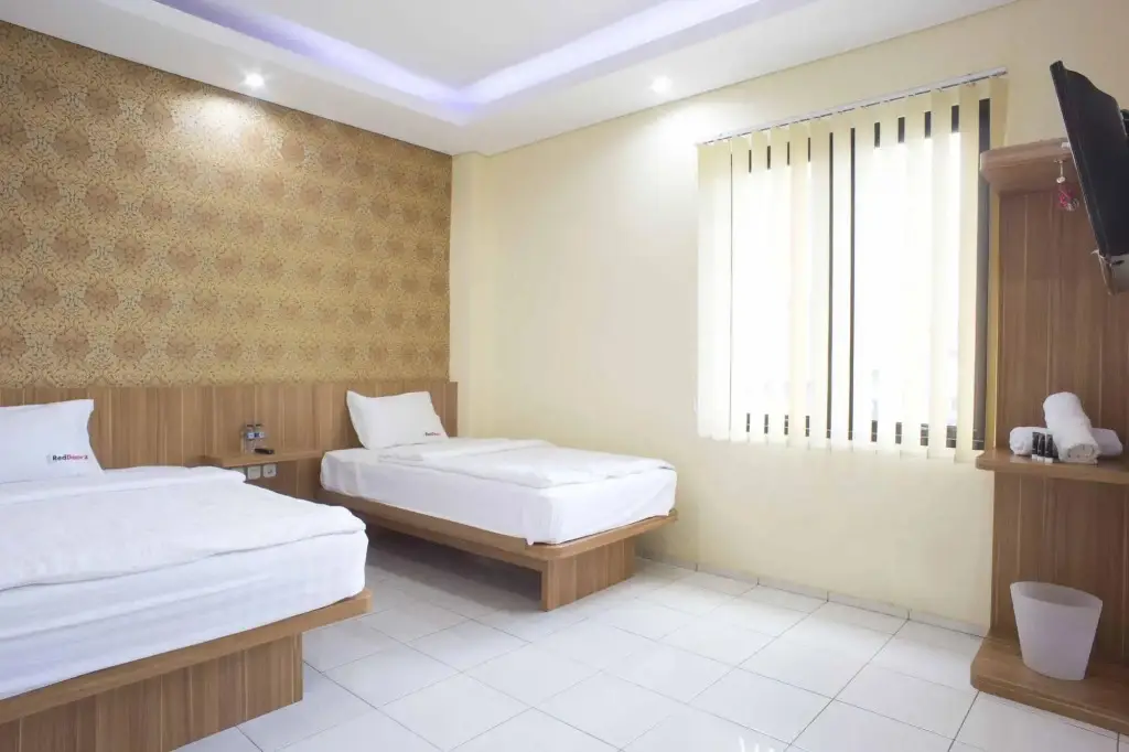Джакарта: RedDoorz near Pasar Tanah Abang