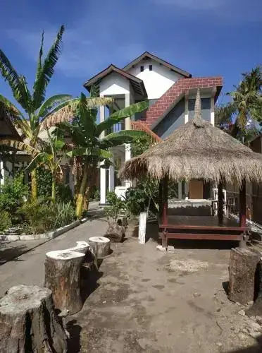 Гили Траванган: Emalia Homestay