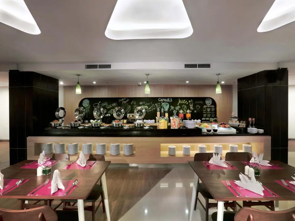 Бекаси: Yusra Inn Hotel Bekasi