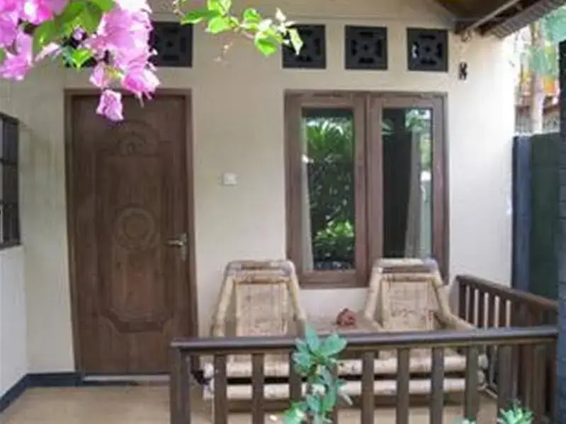 Гили Траванган: Bukit Karisma Bungalow 2