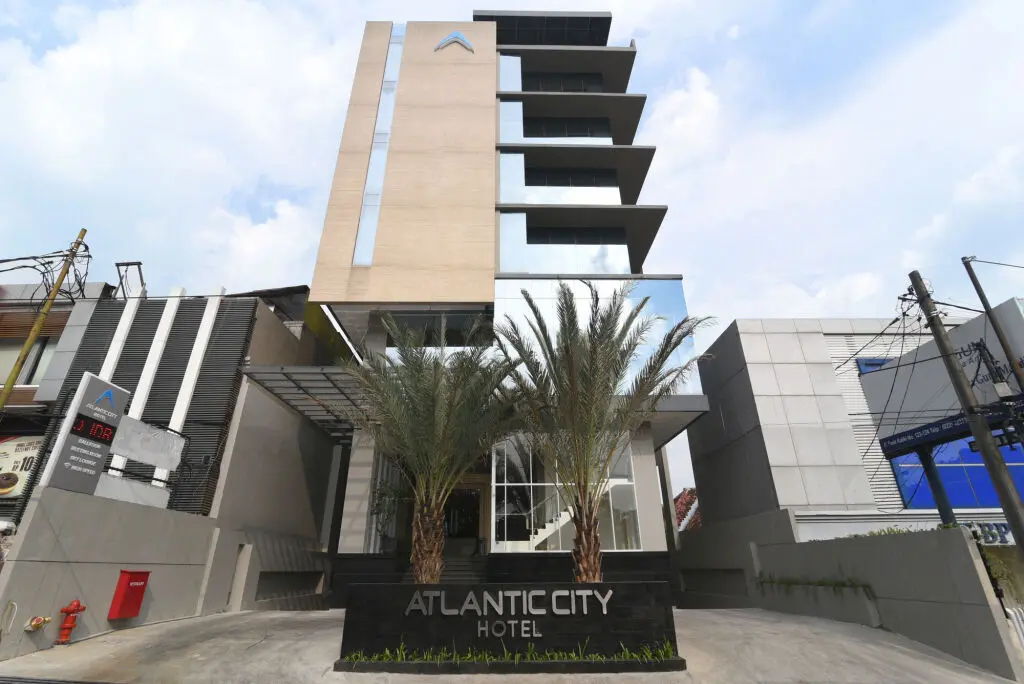 Бандунг: Atlantic City Hotel