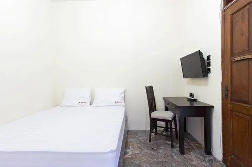 Джакарта: RedDoorz @ Cempaka Putih Barat