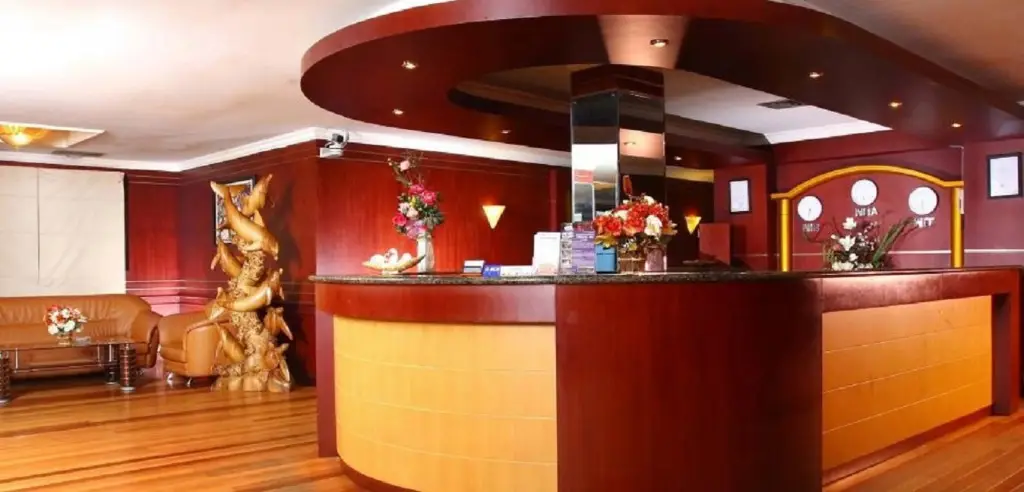 Банджармасин: Blue Atlantic International Hotel