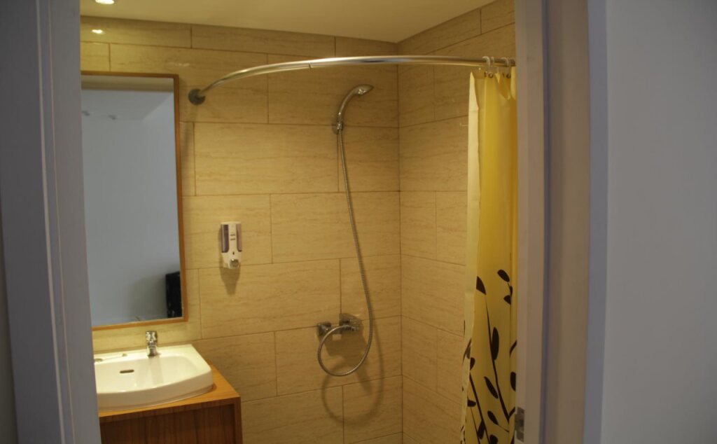 Бандунг: Wood Hotel