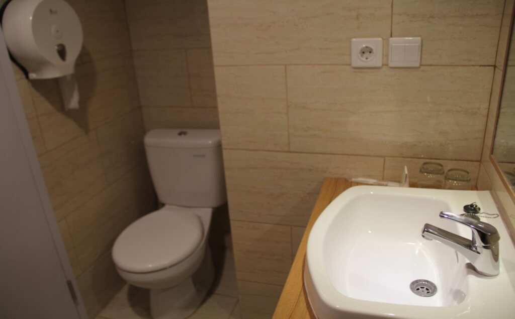 Бандунг: Wood Hotel