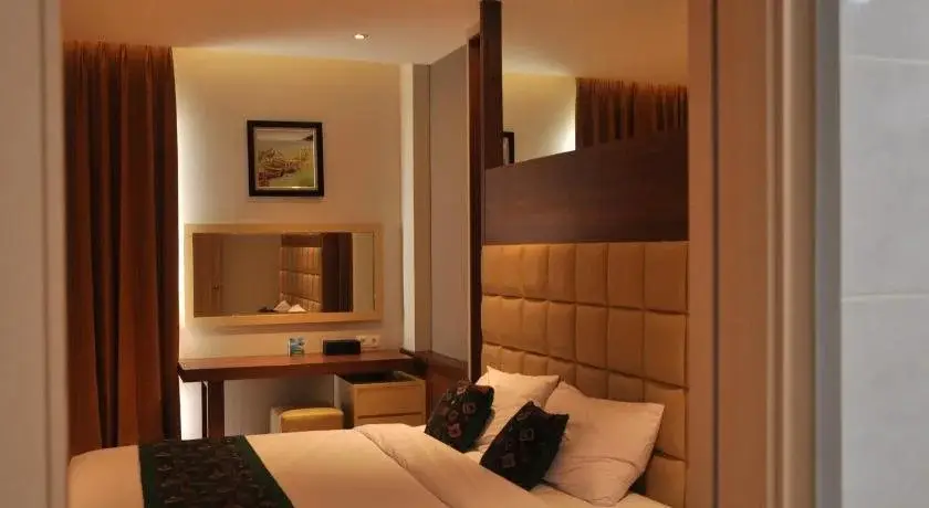 Пангандаран: Emerald Pangandaran