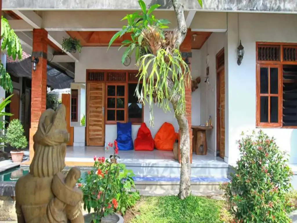 Убуд: Halaman Depan Hostel