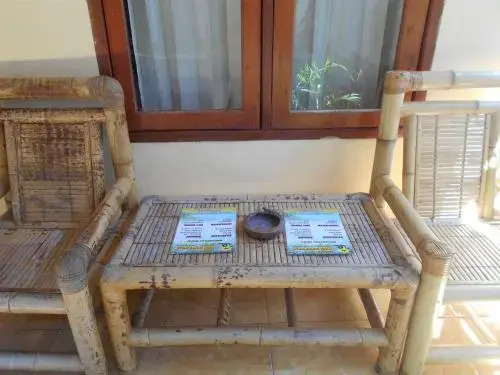 Гили Траванган: Izzi Homestay