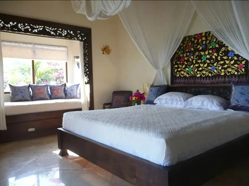 Бунутан: Blue Moon Villas