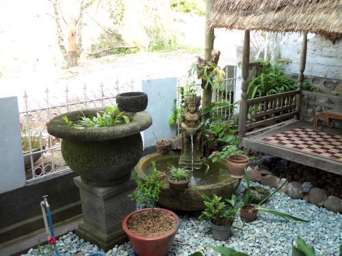 Сенджиги: Senggigi Beach B&B