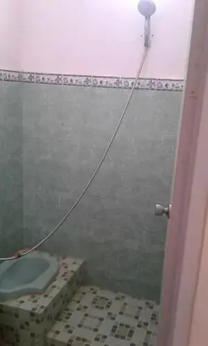 Батуретно: Canary Guesthouse