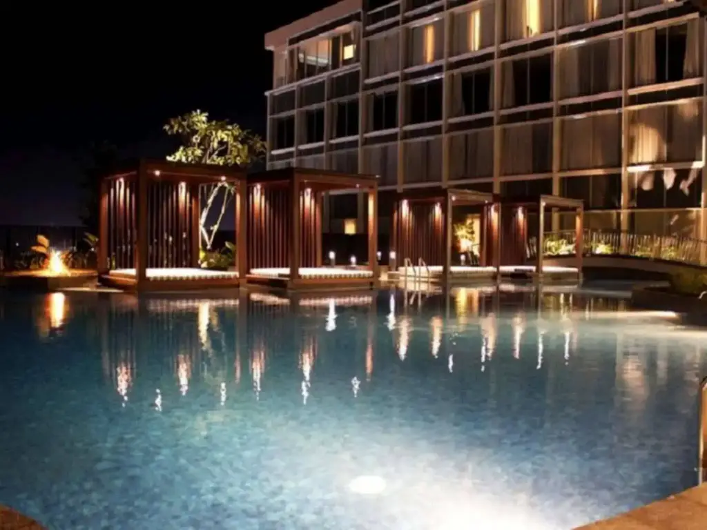 The Luxton Cirebon Hotel and Convention — фото 1
