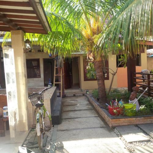 Гили Траванган: Samasama Homestay