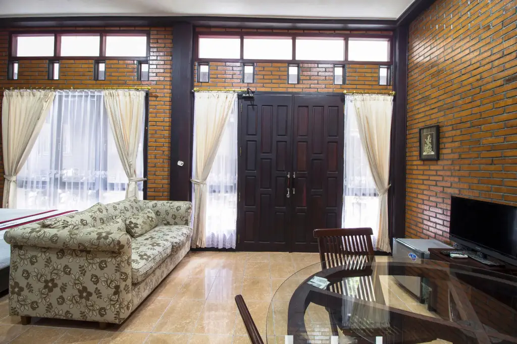 Джакарта: RedDoorz @ Cilandak Timur