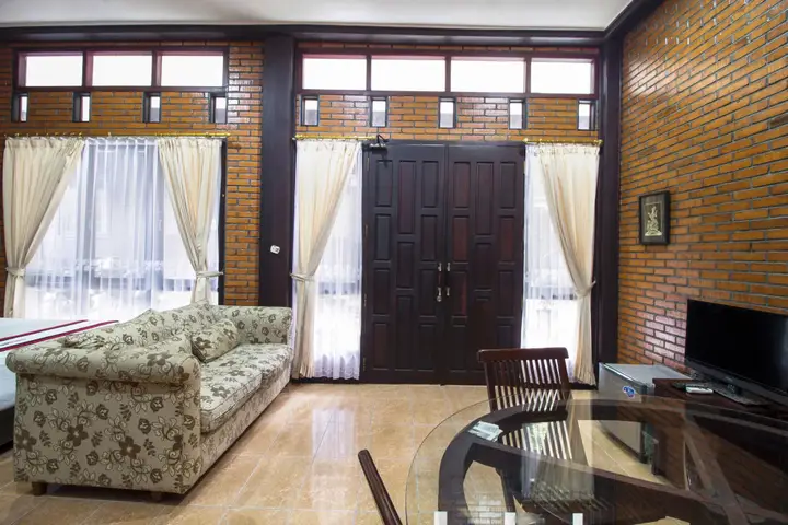 Джакарта: RedDoorz @ Cilandak Timur