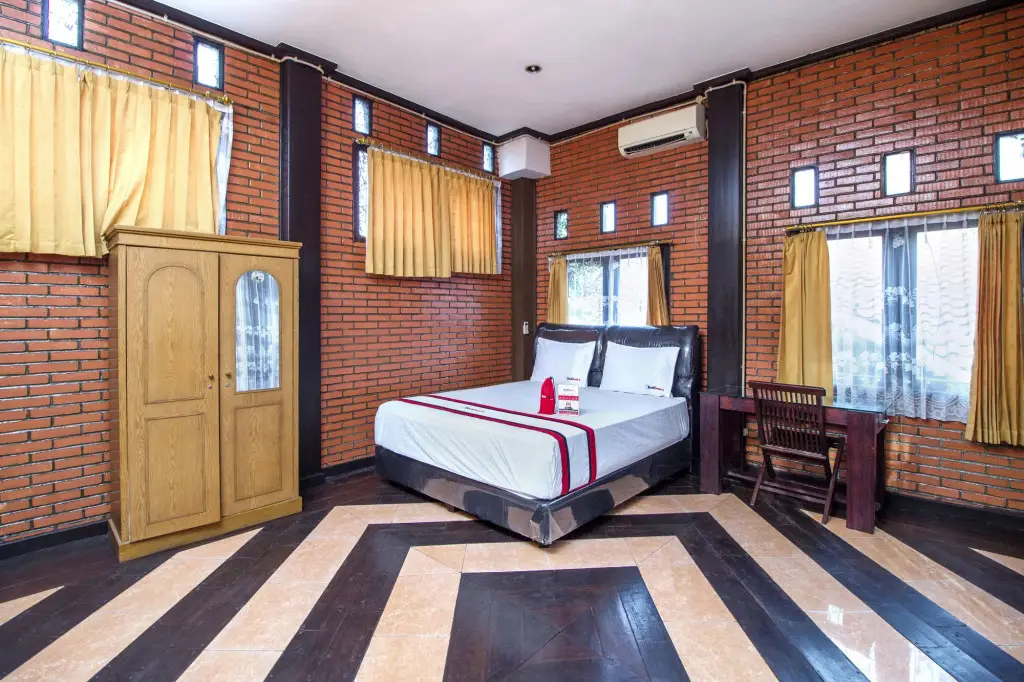 Джакарта: RedDoorz @ Cilandak Timur