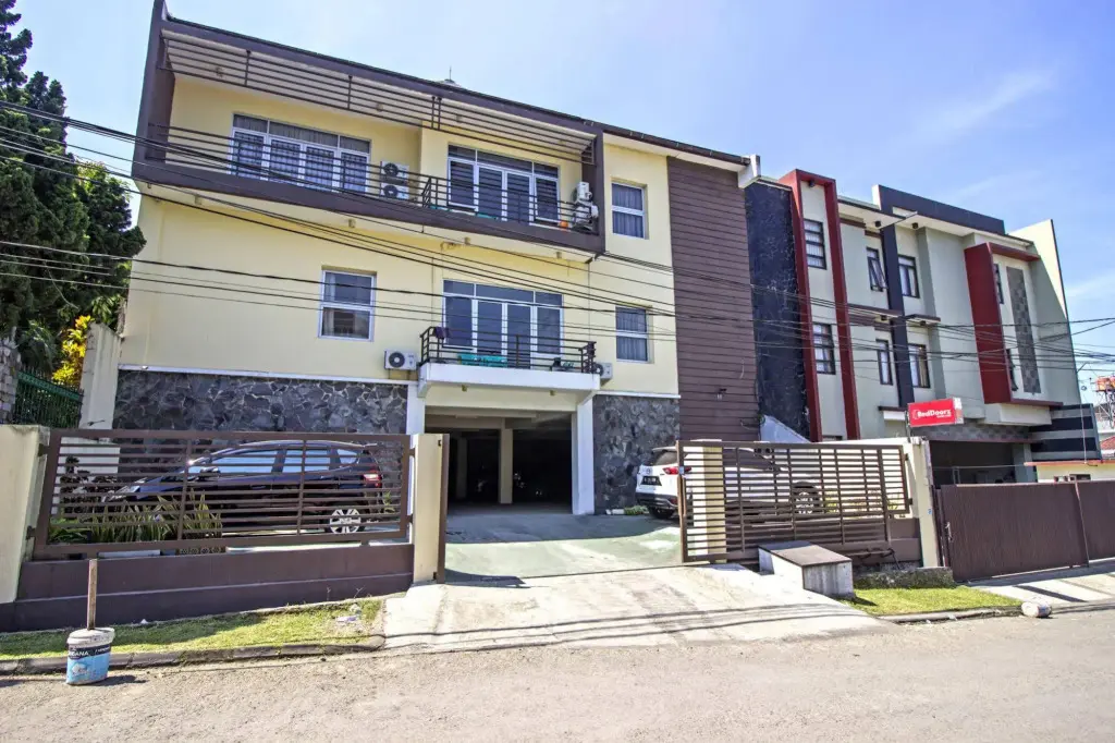 Бандунг: RedDoorz @ Dago Asri