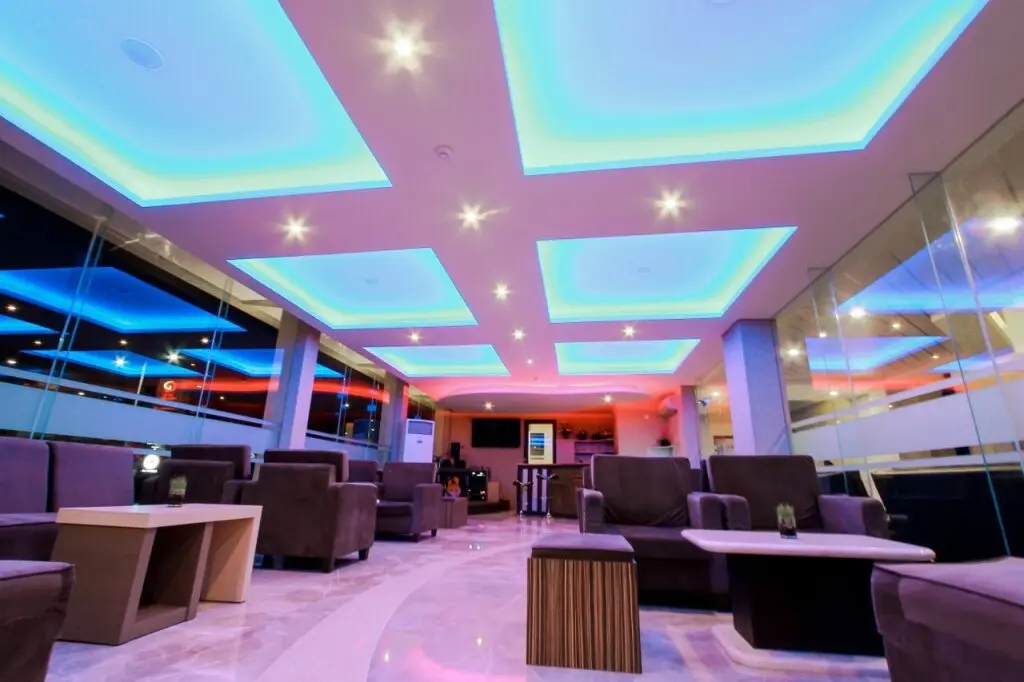 Танджунг Редеб: Grand Parama Hotel