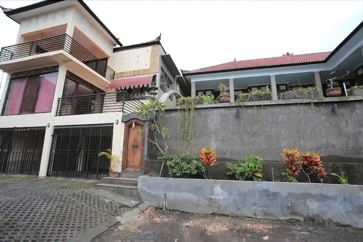 Беноа: RedDoorz @ Goa Gong Jimbaran