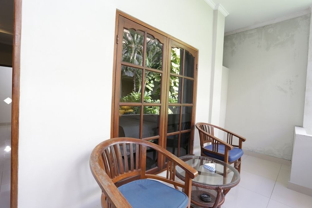 Кута: RedDoorz near Pantai Double Six