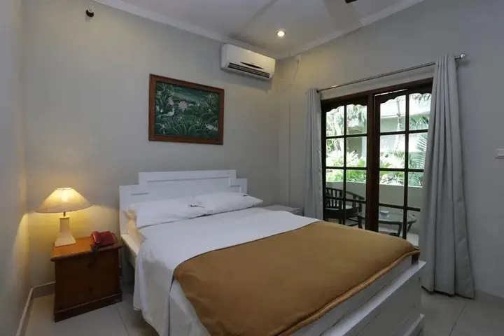 Кута: RedDoorz near Pantai Double Six