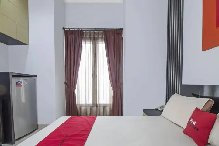 Джакарта: RedDoorz @ Tebet Barat
