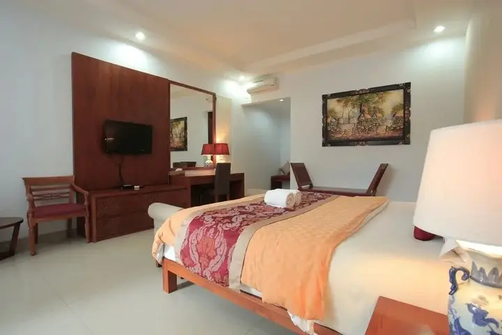 Чангу: RedDoorz Plus @ Raya Batu Bolong