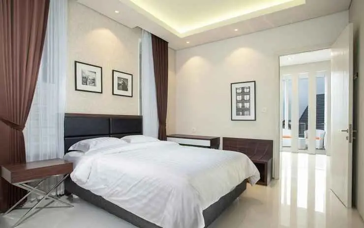 Бату: Azcarya Villa