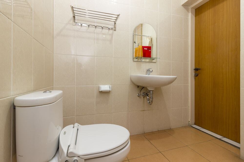 Бандунг: RedDoorz Plus near Riau Street 2
