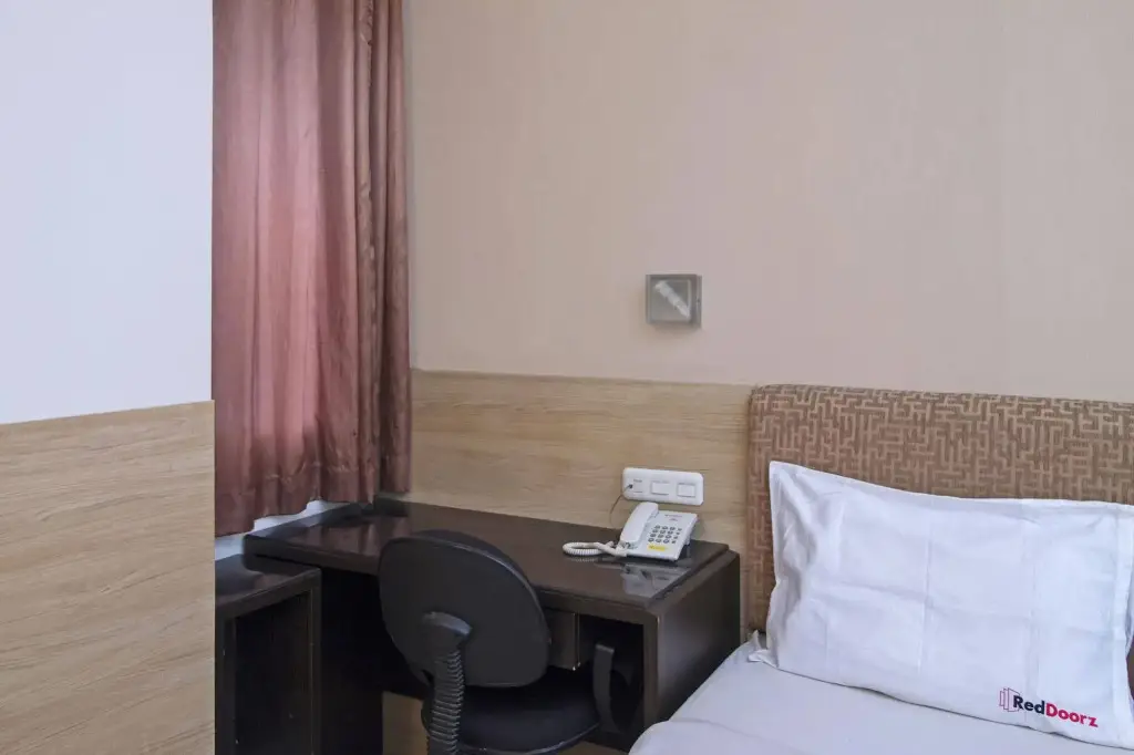 Джакарта: RedDoorz near Hayam Wuruk