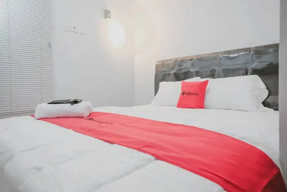 Джакарта: RedDoorz Syariah near Siloam  Hospital Kebon Jeruk