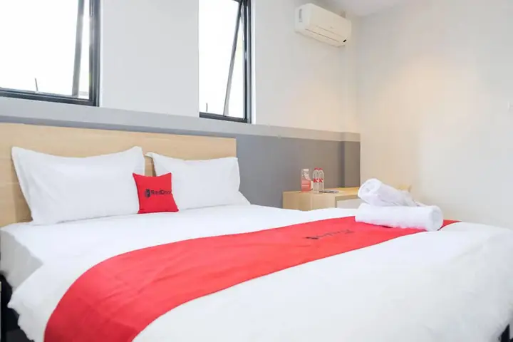 Джакарта: RedDoorz near Mall Taman Anggrek