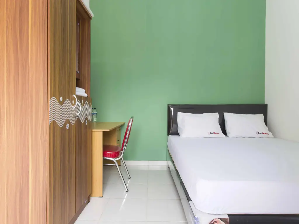 Бекаси: RedDoorz @ Pekayon Bekasi