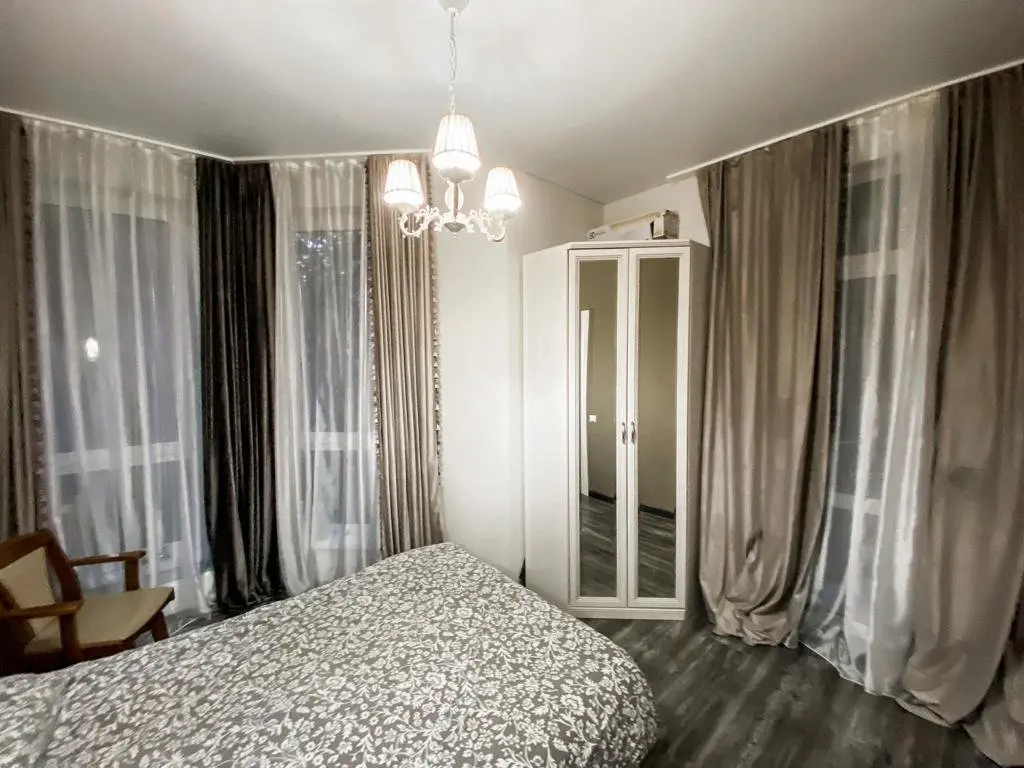 Сочи: Апартаменты More Rooms в ЖК "Санрайс"