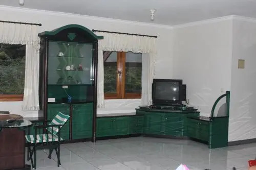 Чипанас: Villa Buenavista Puncak